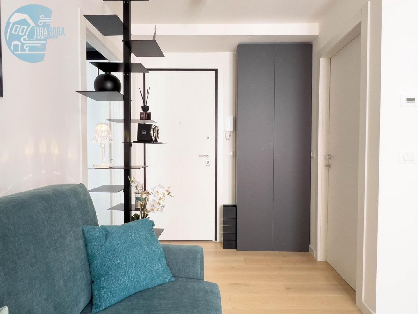 Corridoni 3C Tirabora Short Rent Apartment ตรีเอสเต ภายนอก รูปภาพ