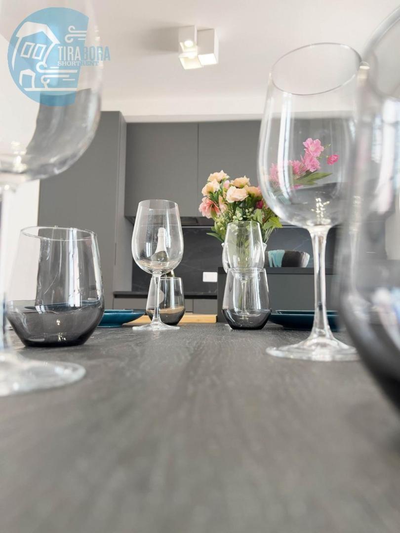 Corridoni 3C Tirabora Short Rent Apartment ตรีเอสเต ภายนอก รูปภาพ