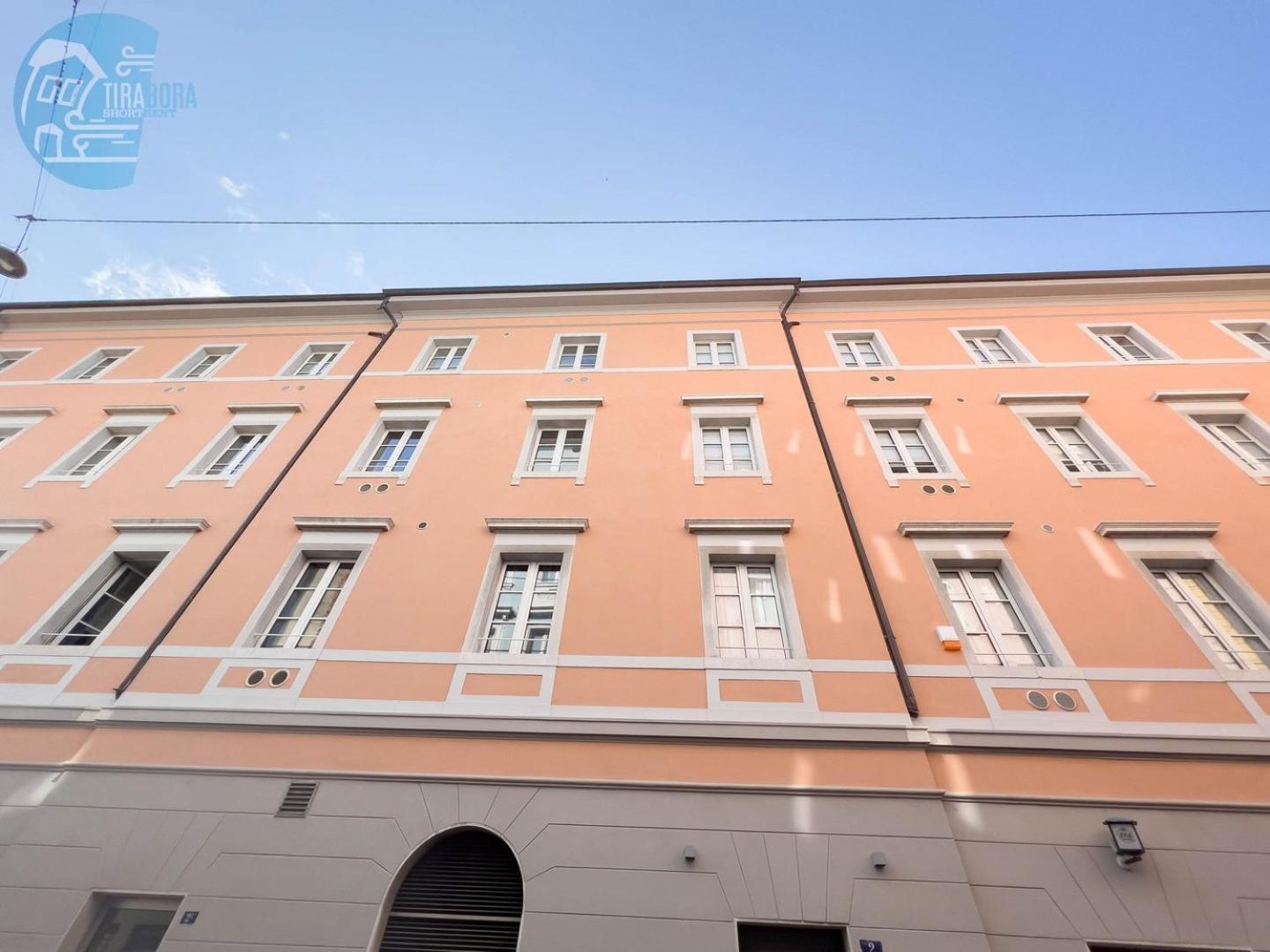 Corridoni 3C Tirabora Short Rent Apartment ตรีเอสเต ภายนอก รูปภาพ